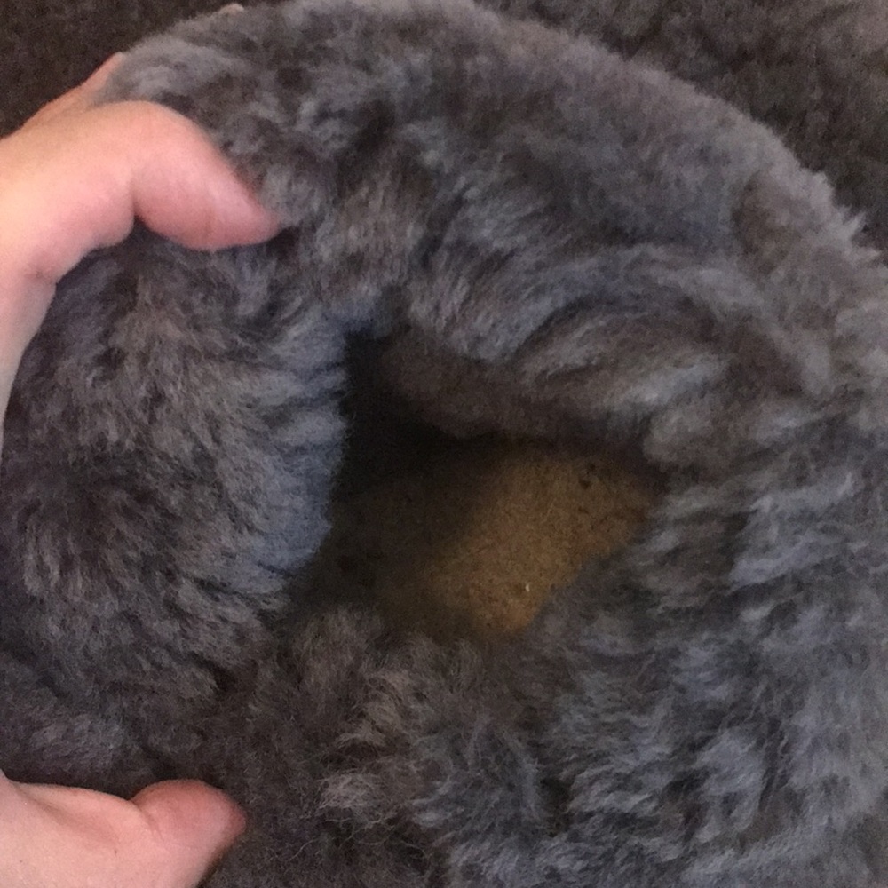 Ugg Bailey Button Triplet Gray Size 7 - image 7